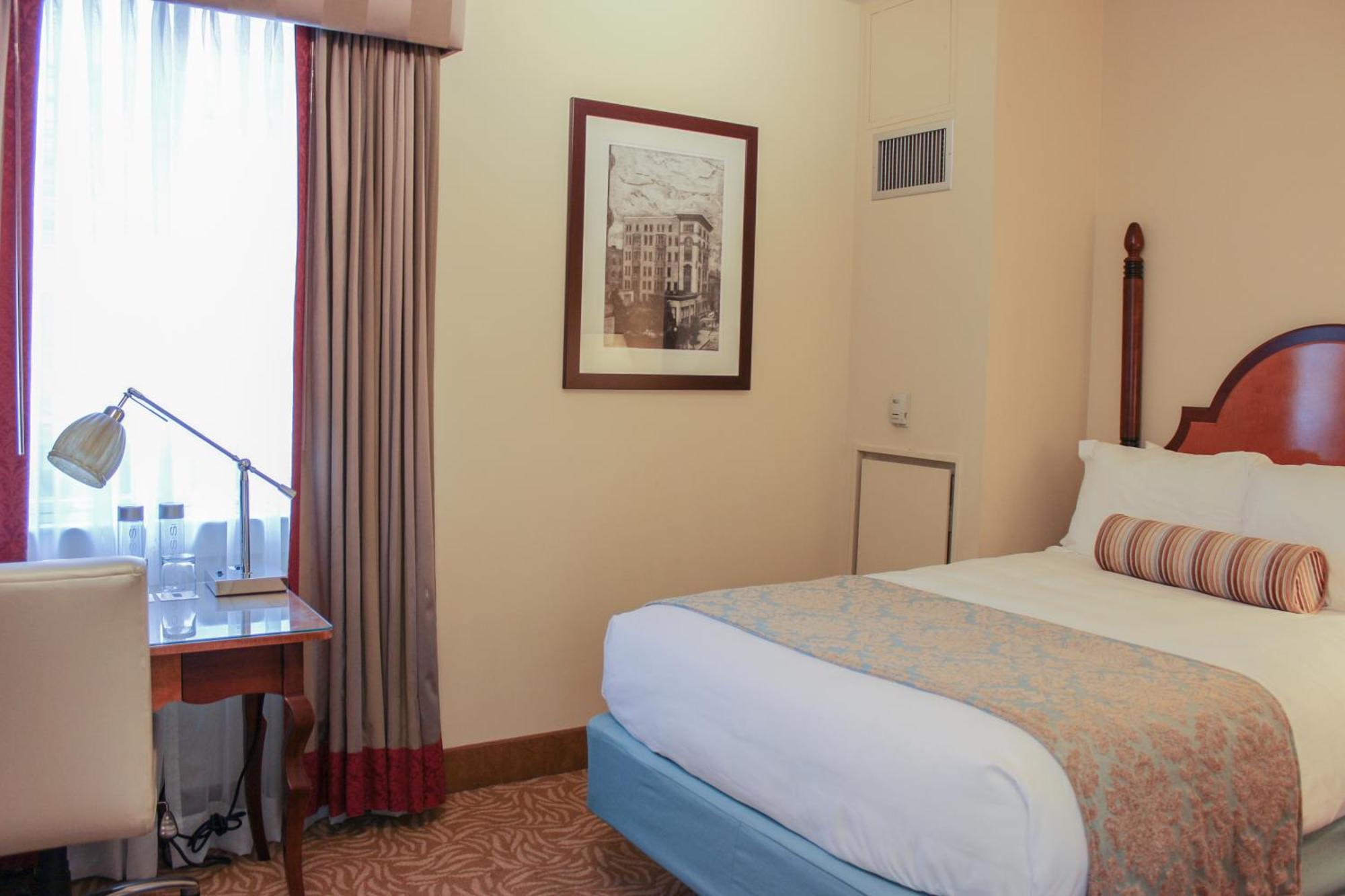 Hotel Providence Buitenkant foto