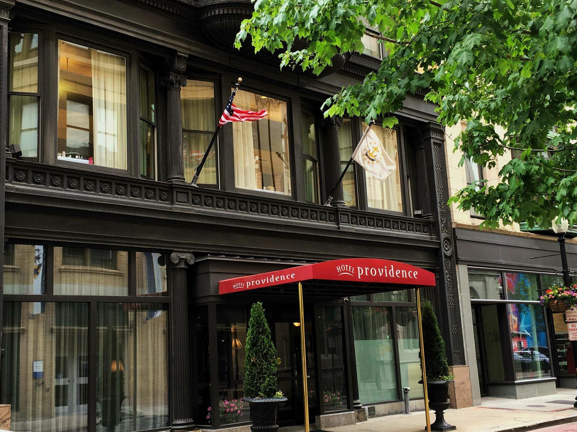 Hotel Providence Buitenkant foto