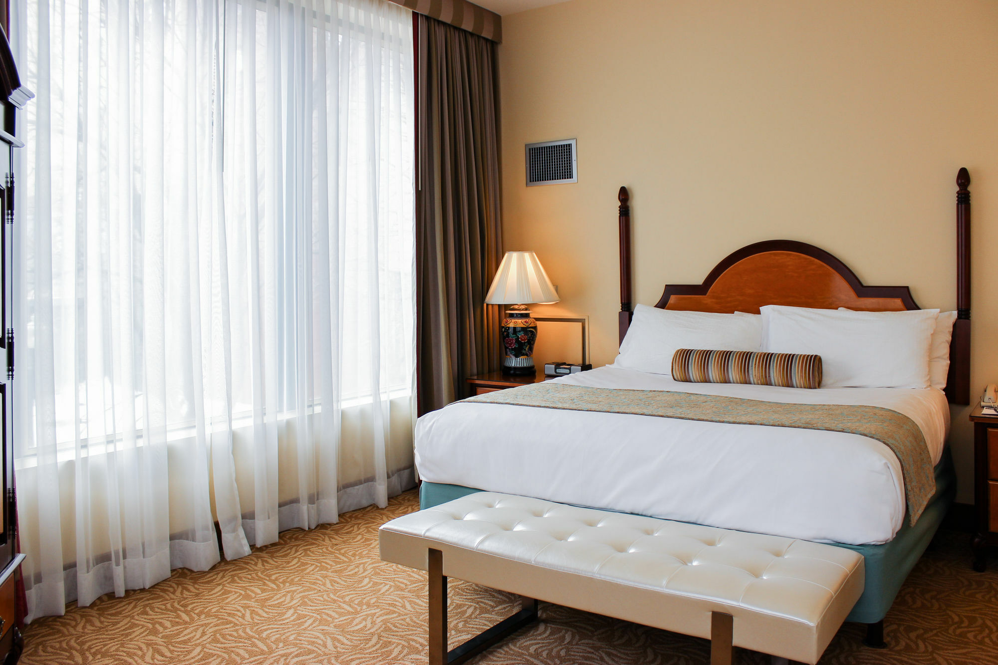 Hotel Providence Buitenkant foto